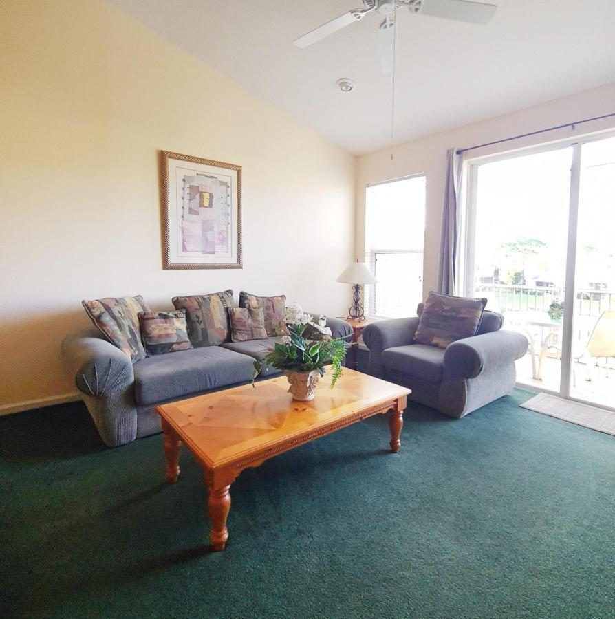 Pga/Spacious 3 Bedroom With Lake View Carlton Luaran gambar